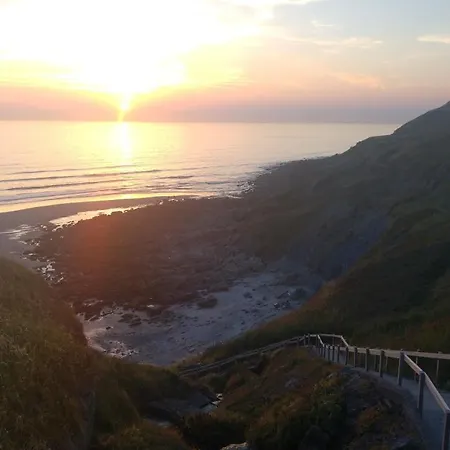 L'abri Cotier 게스트하우스 4*